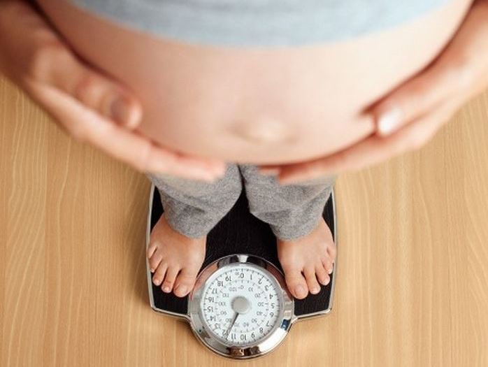 Dinh dưỡng trong thai kỳ liên quan đến cân nặng khi sinh của trẻ